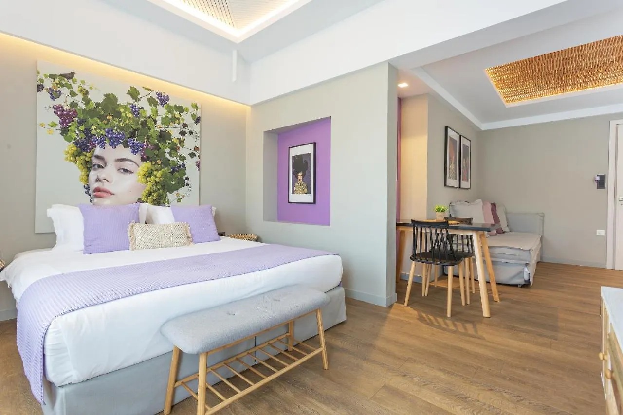 הרקליון Artree Suites 0*,  יוון
