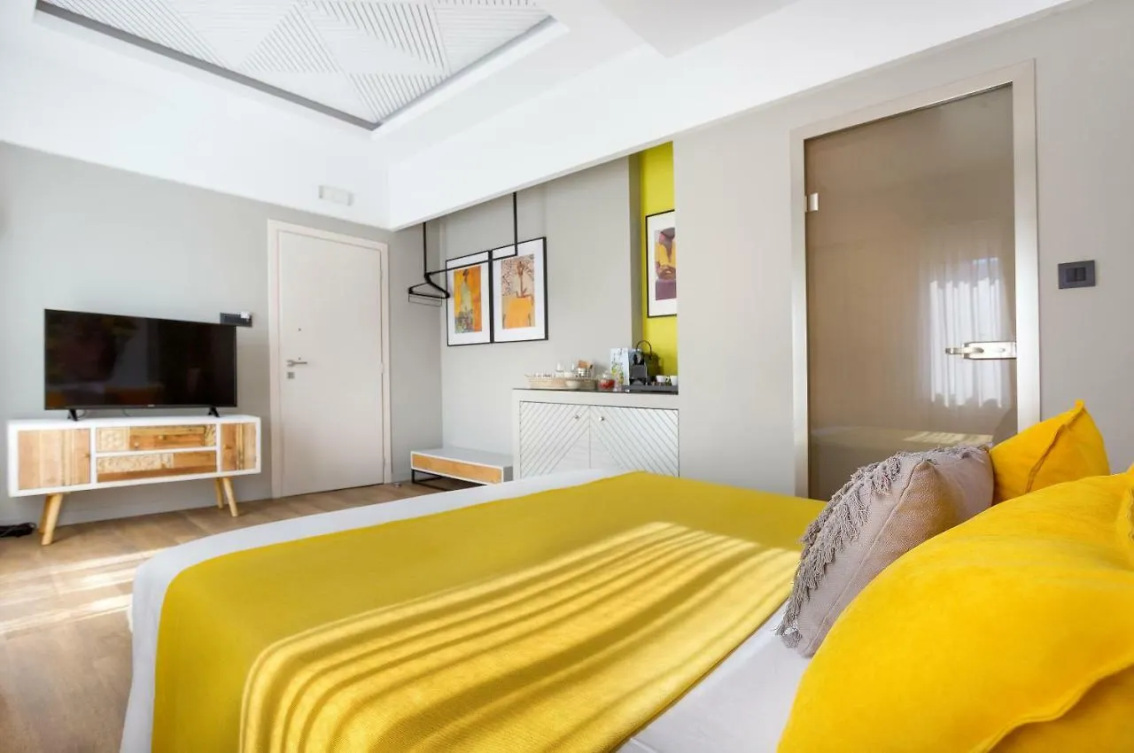 Artree Suites Iraklion 0*,  Griekenland